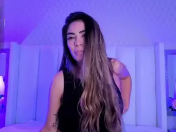 CristalHeart  live sex cam