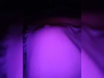 CristalHeart  live sex cam
