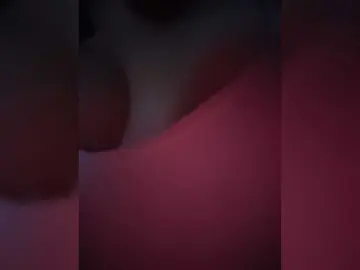 CristalHeart  live sex cam