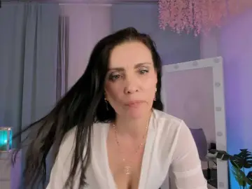 EvanessaJohns  live sex cam