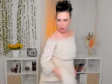 EvanessaJohns  live sex cam