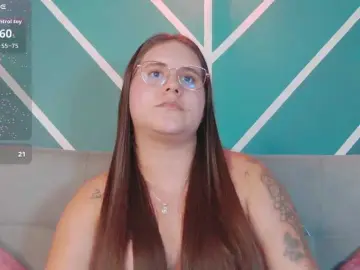 Lia-Avalonn  live sex cam