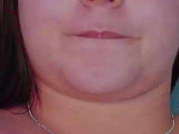 Lia-Avalonn  live sex cam