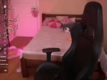 OnlyPenny  live sex cam