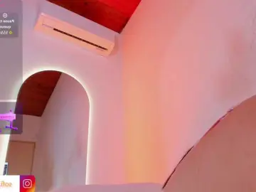 Sofi-Blossom  live sex cam