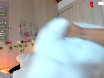 Sofi-Blossom  live sex cam