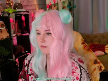 Candy-yeah  live sex cam
