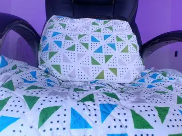 Naomi-k  live sex cam