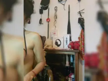 Ameliemartinez  live sex cam