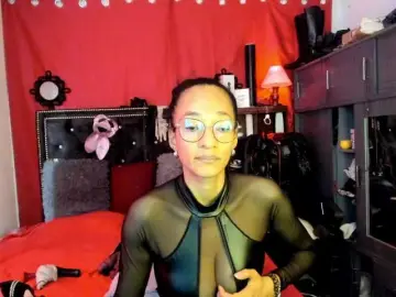 Ameliemartinez  live sex cam