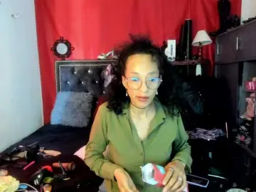 Ameliemartinez  live sex cam