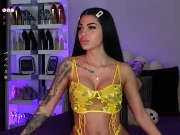 AngelaMyst  live sex cam