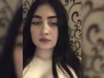 BabyMilia717  live sex cam