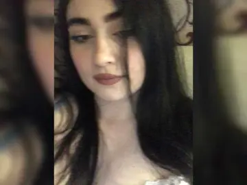 BabyMilia717  live sex cam