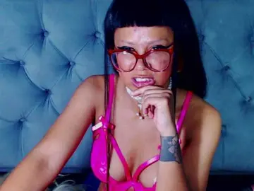 Blackstar011  live sex cam