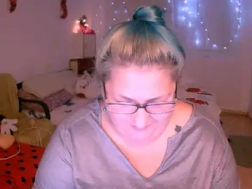 BlondyBigBoobs  live sex cam