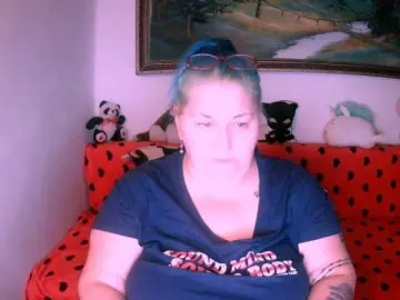 BlondyBigBoobs  live sex cam