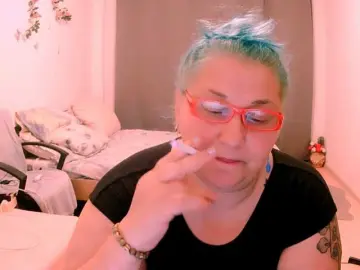BlondyBigBoobs  live sex cam