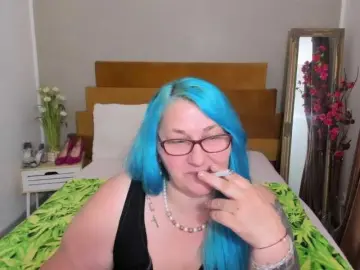BlondyBigBoobs  live sex cam