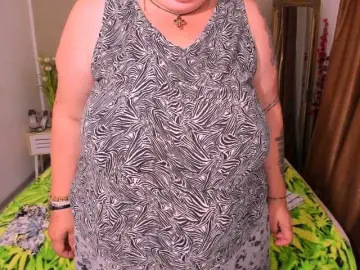 BlondyBigBoobs  live sex cam