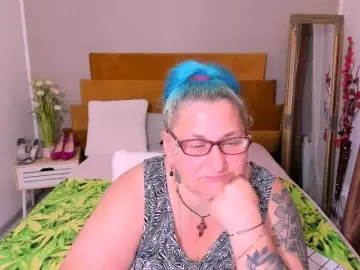 BlondyBigBoobs  live sex cam
