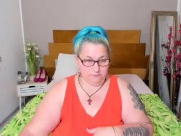 BlondyBigBoobs  live sex cam