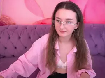 CyrenaLuxe  live sex cam