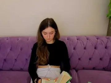 CyrenaLuxe  live sex cam