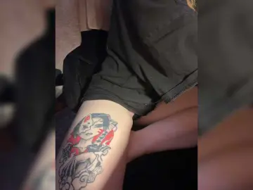Foxiesex  live sex cam