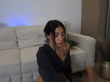 LianiLoverx  live sex cam