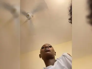 Lubicharm  live sex cam