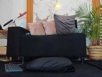 MontserratMarie  live sex cam
