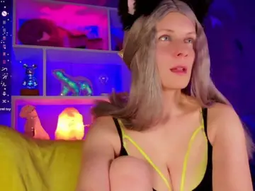 -Fresh-  live sex cam