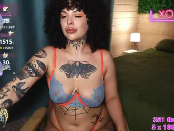 -alexis-  live sex cam