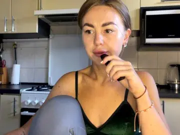 MartaLuna  live sex cam