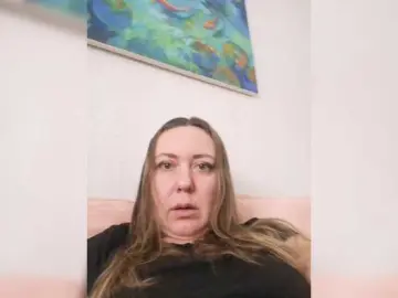 MylaLaRose  live sex cam