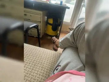 Queen-love  live sex cam