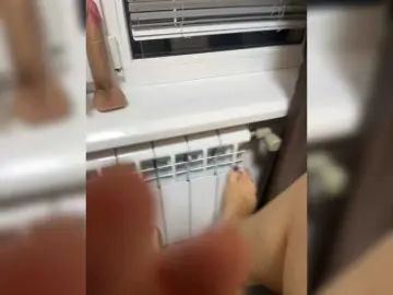 Queen-love  live sex cam