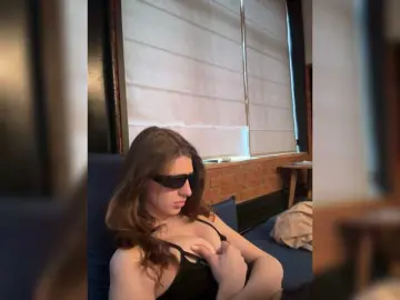 Bigmommyy  live sex cam