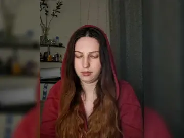 Cherryangel9  live sex cam