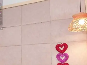 Violethilton  live sex cam