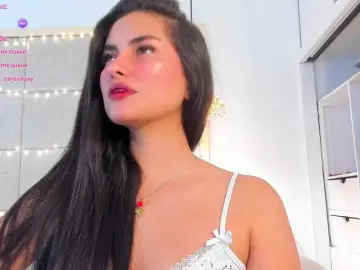 Violethilton  live sex cam