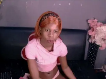 Ebonystorm  live sex cam