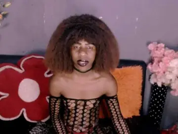 Ebonystorm  live sex cam