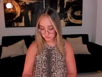 NovaSinclair  live sex cam