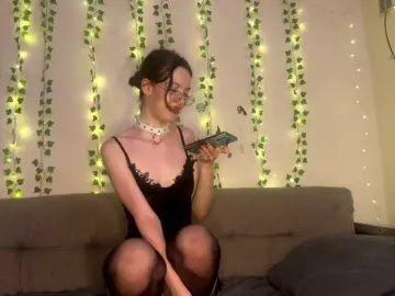 SeXLenaX  live sex cam