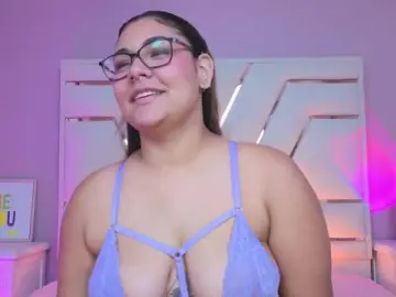 AlannaRousse  live sex cam