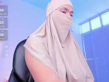 Aura-cuutee  live sex cam