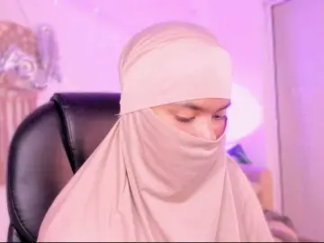 Aura-cuutee  live sex cam