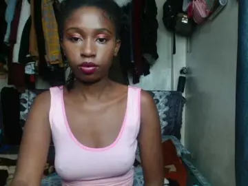 Boughie-birdy  live sex cam